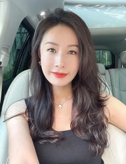 heligep576, 22 years old from United States