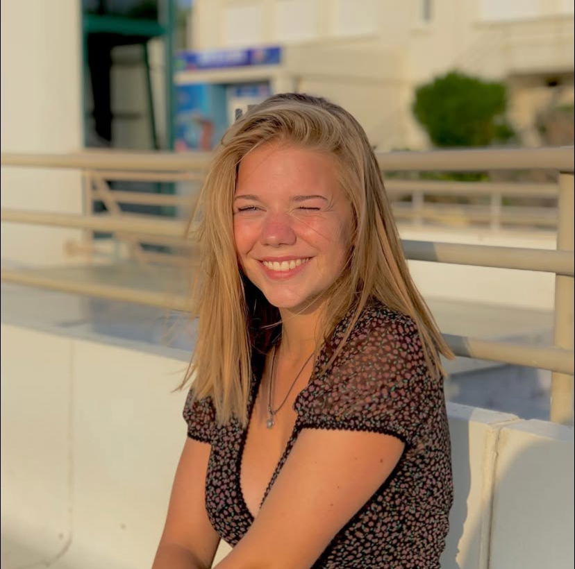 womebep761's Cover Photo