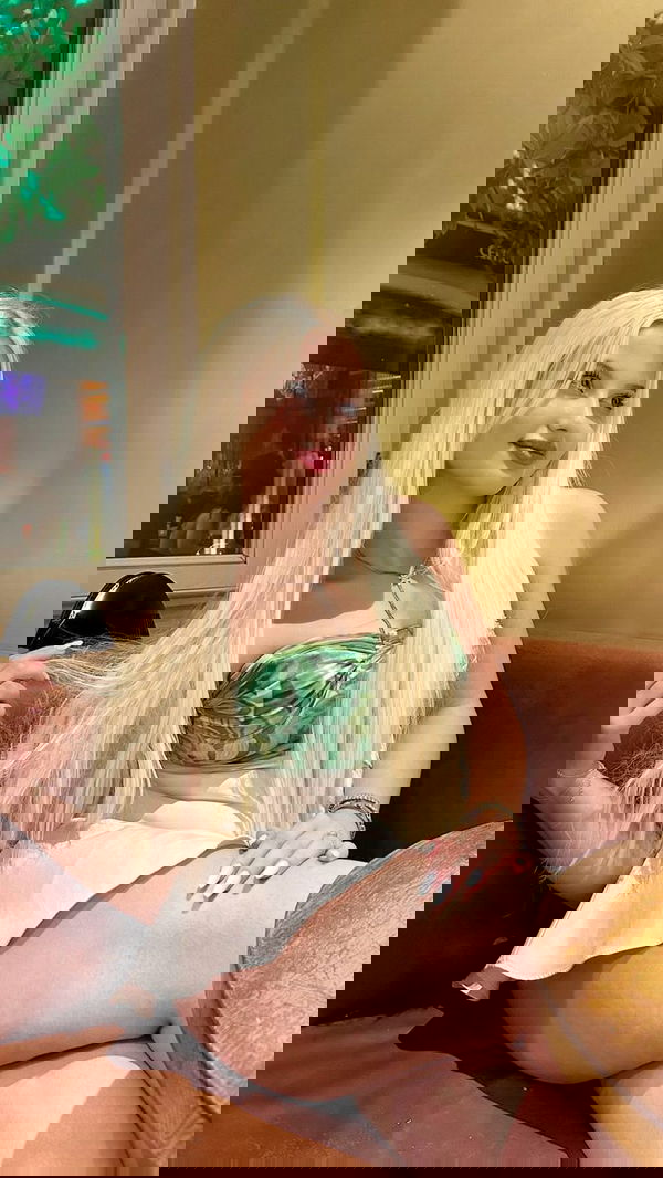 Adley211, 21 years old from Greece