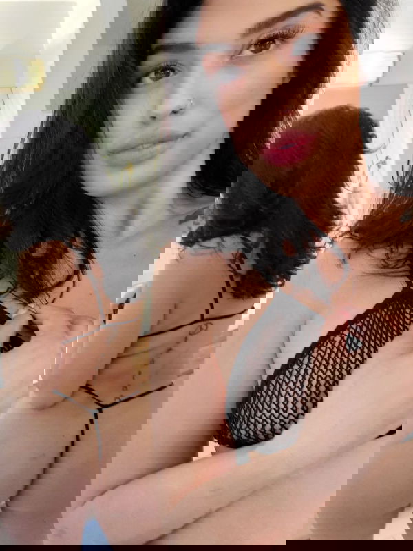 vanessasky, 24 years old from United States