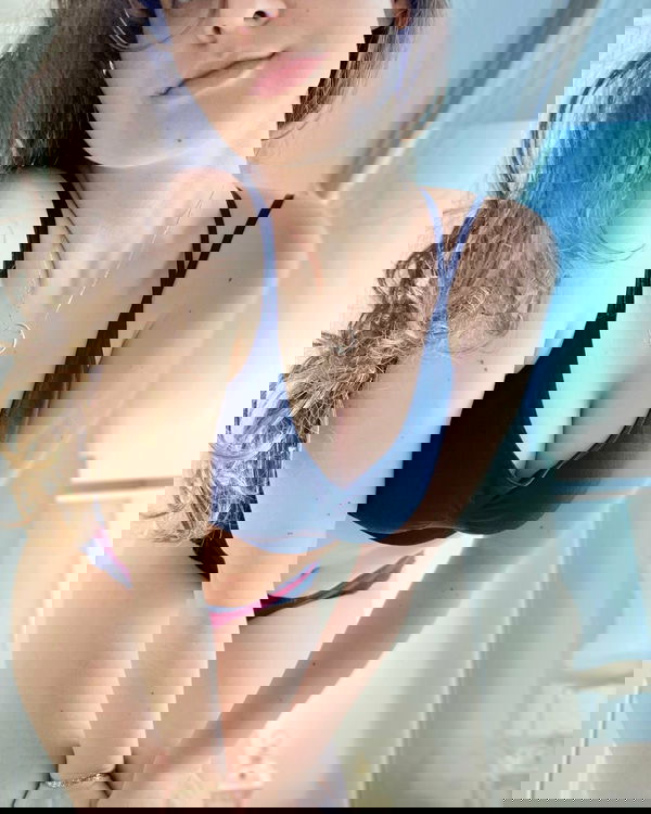 dqh59298, 21 years old from United States