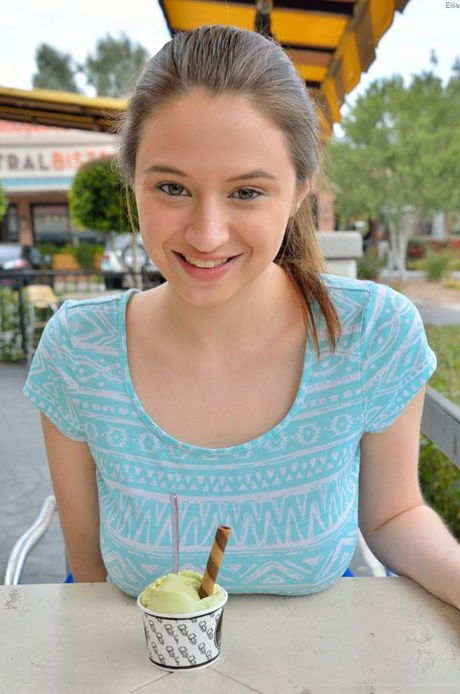 xibaret271, 22 years old from Australia