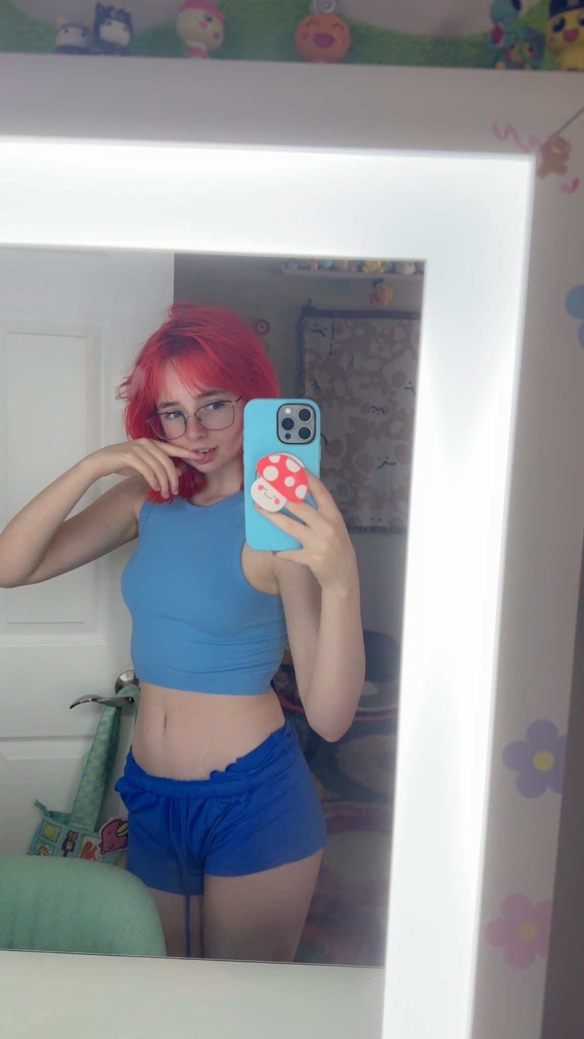 Kittkate6476's Cover Photo