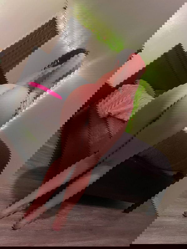 miginu, 32 years old from Austria