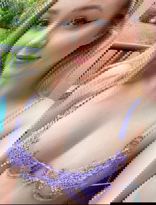 kuzypera, 23 years old from United Kingdom