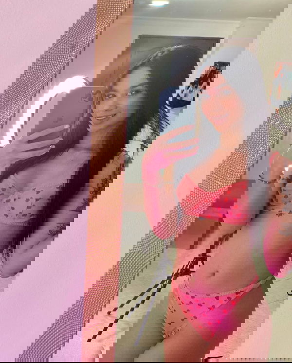 felijore, 23 years old from United States