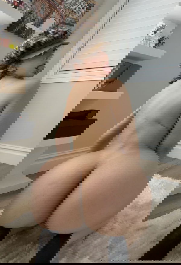 Bigass21765, 25 years old from United Kingdom