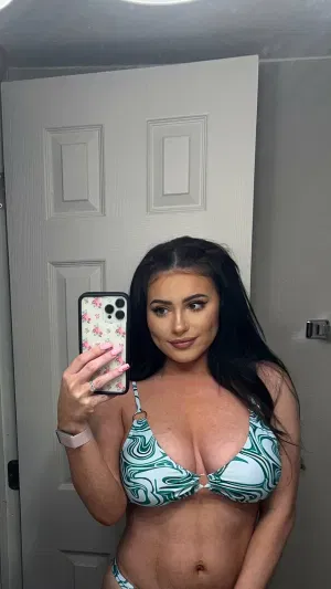 dirija8279, 25 years old from United Kingdom