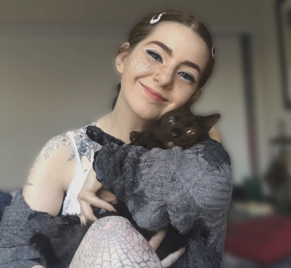 Lydia04, 25 years old from United States