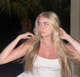 xerede7949, 24 years old from United Kingdom