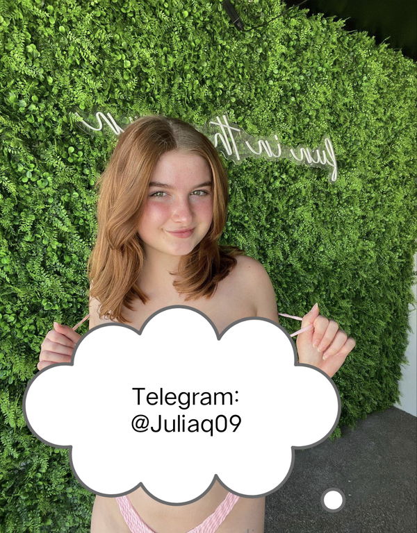 a8ij8qqapi, 22 years old from United States