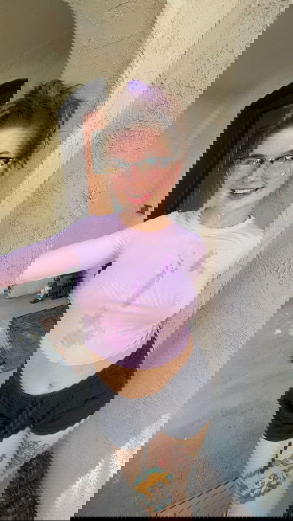 xwzyh2, 24 years old from Australia