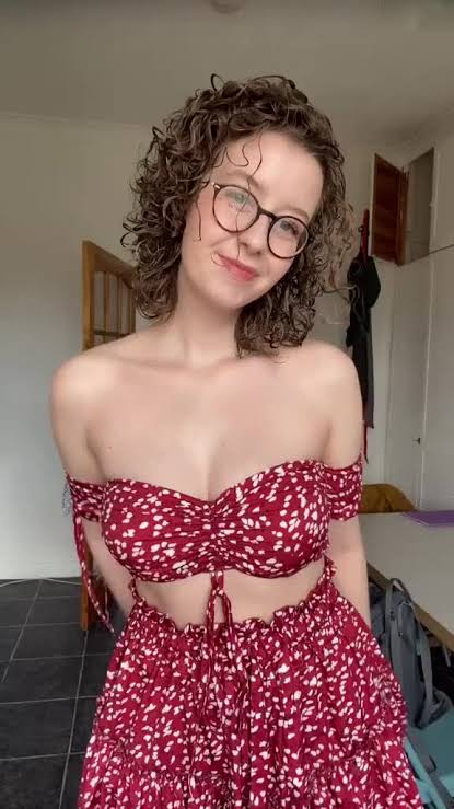 mewldoneprom's Profile Photo