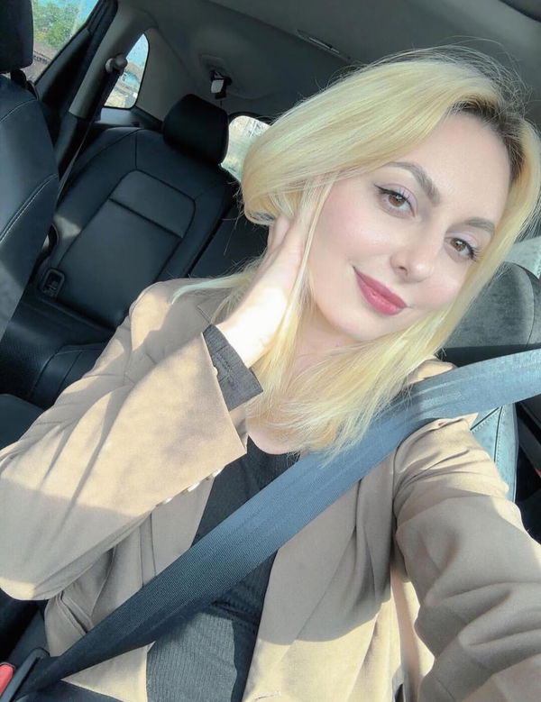 qolipixu, 24 years old from United States