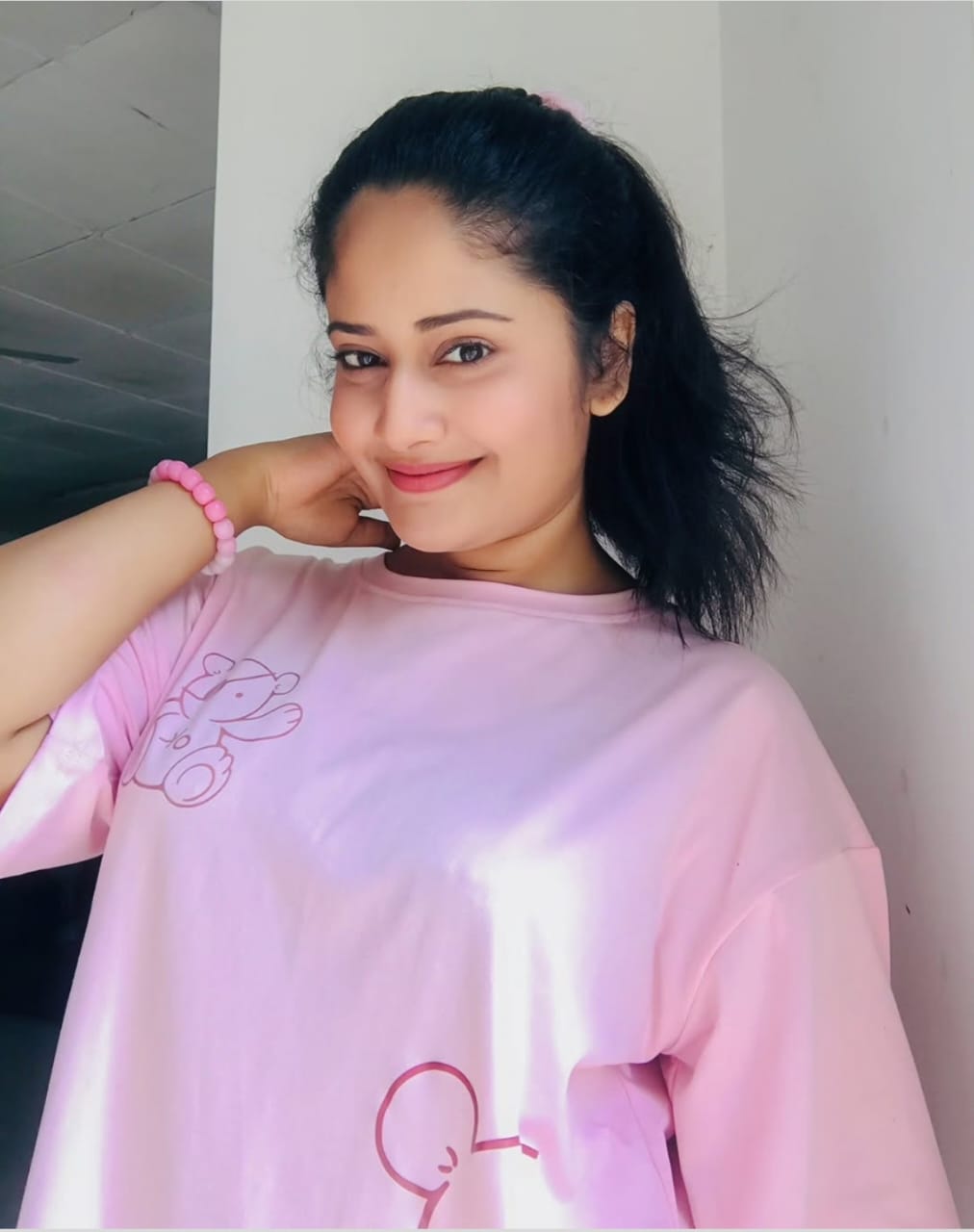 vewawov683's Cover Photo