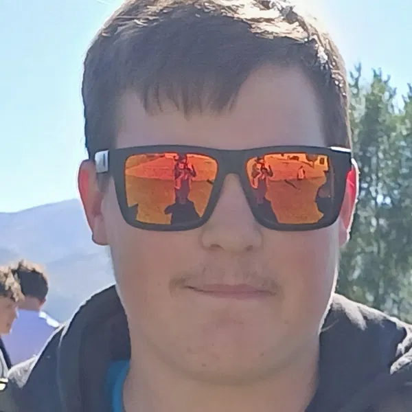 gearhead229, 19 years old from United States