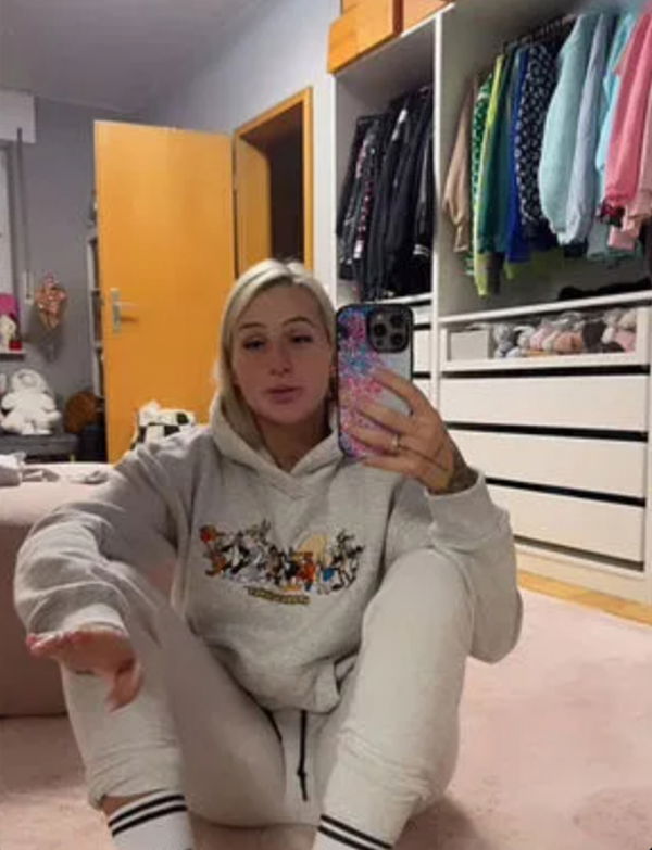 lihyqibg, 24 years old from United States