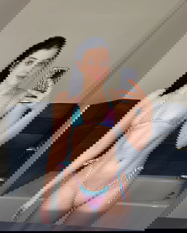 alina508s, 21 years old from United States