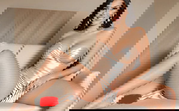 Shana6634, 23 years old from United States