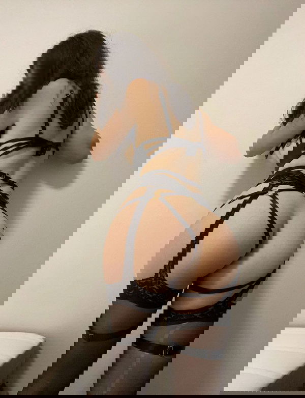 hornycum6455, 20 years old from United States