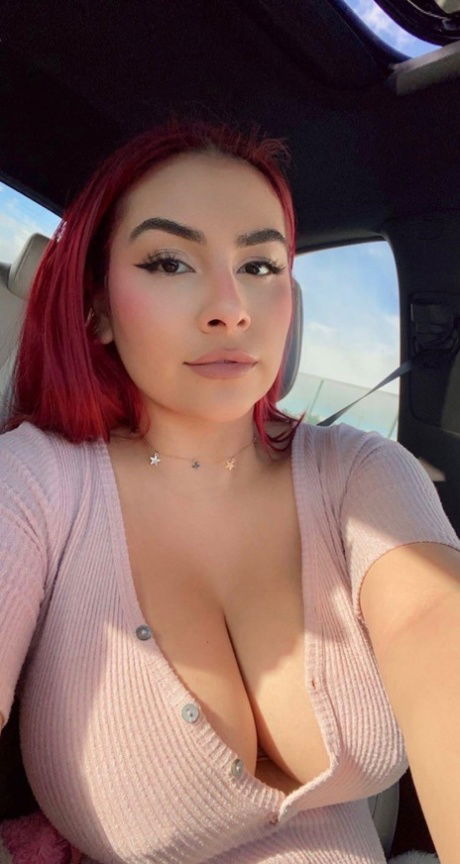 rosemelody00xx's Cover Photo