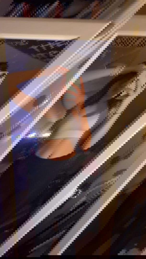 Sandra9089's Profile Photo