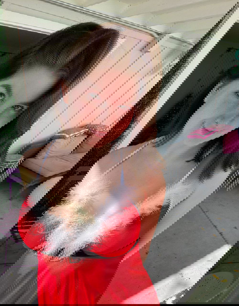 karided134, 22 years old from United States