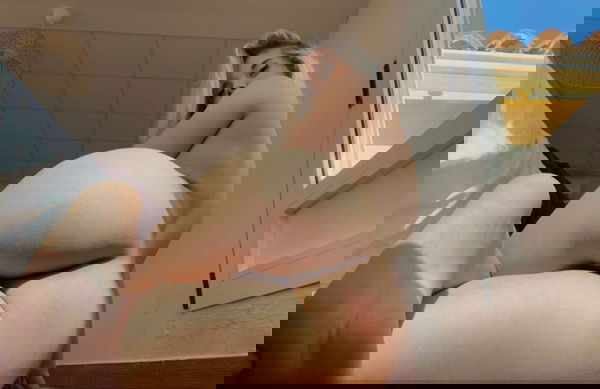 retimu, 22 years old from Germany