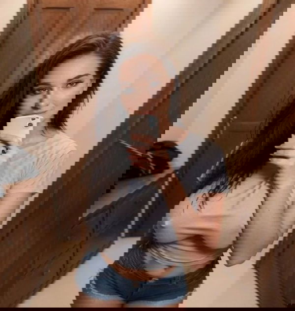 lemeyis514, 20 years old from Germany