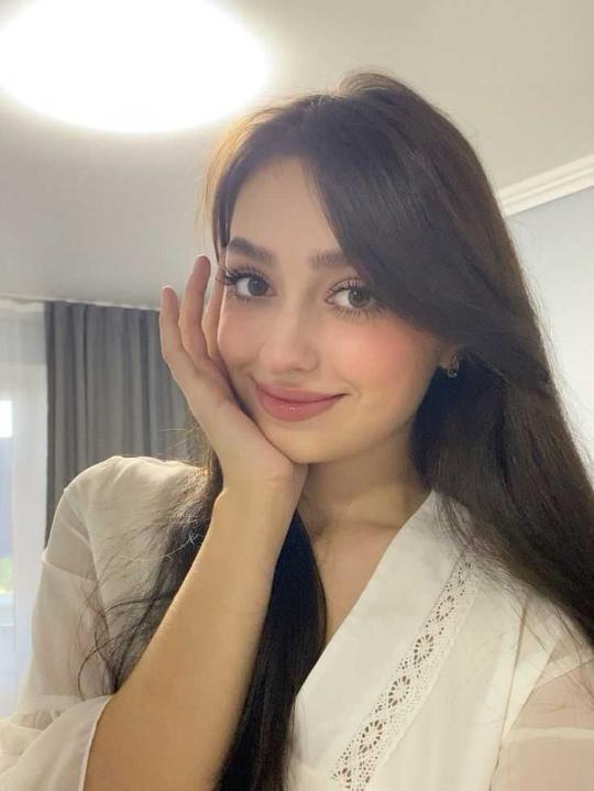 persal, 24 years old from United States