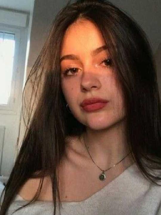 hezuga, 25 years old from United States