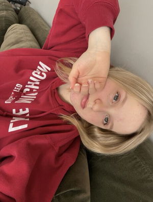 xenen71627's Profile Photo