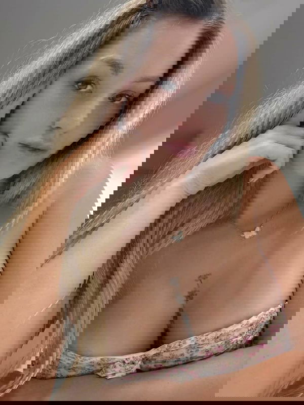 xesec50165, 28 years old from United Kingdom