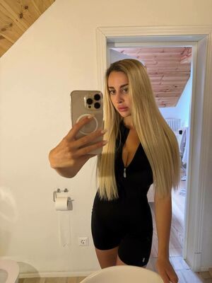 papiri1198's Profile Photo