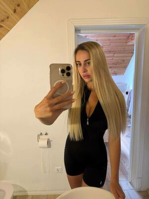 papiri1198's Profile Photo