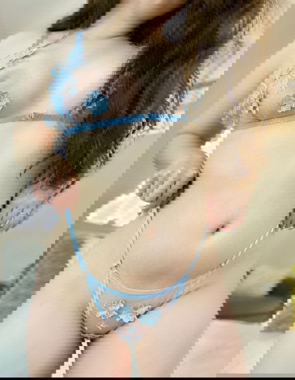 lataci6889, 23 years old from United States