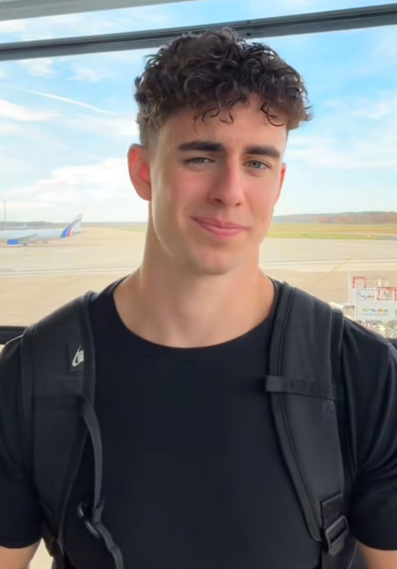 Alex1801's Cover Photo