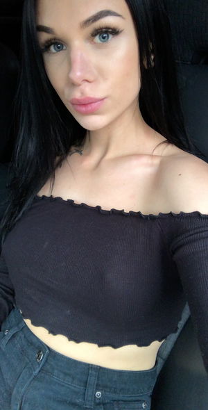 alvera952's Profile Photo