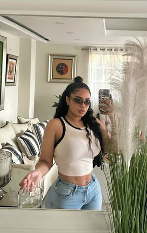 xivaxeg948, 23 years old from Australia