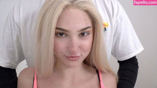 genexi2979, 21 years old from Austria