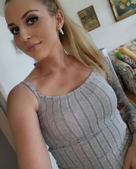 xalobom795, 25 years old from United Kingdom