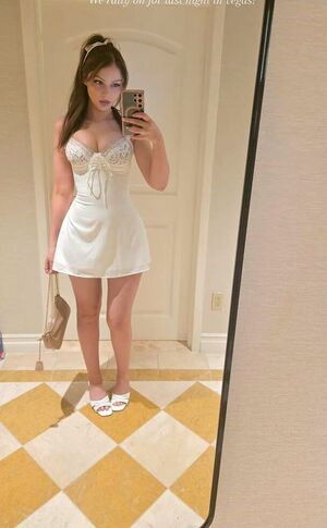 meyeya8519, 21 years old from France