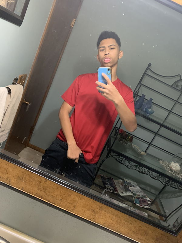 r6ravens, 18 years old from United States