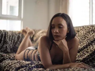 liqubuvy's Cover Photo