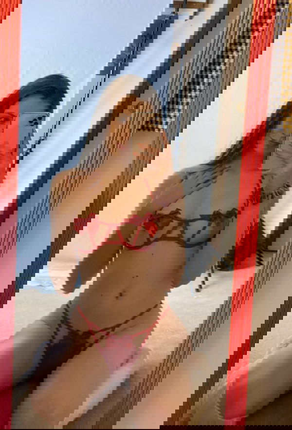 didam833, 22 years old from United States