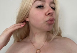 Suzanne_12345's Profile Photo