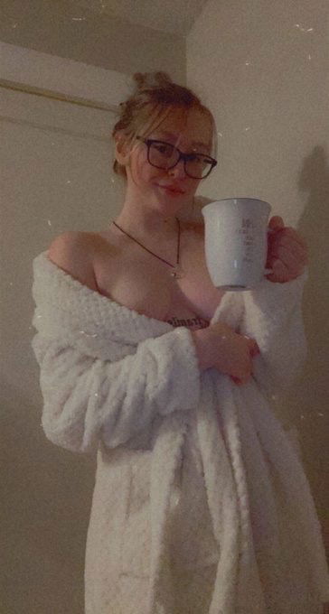 Coley58472, 20 years old from United Kingdom