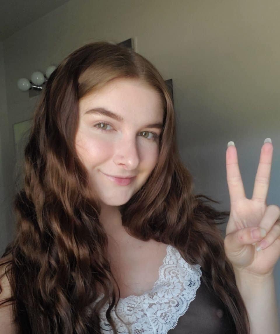 Grace927290, 20 years old from United States