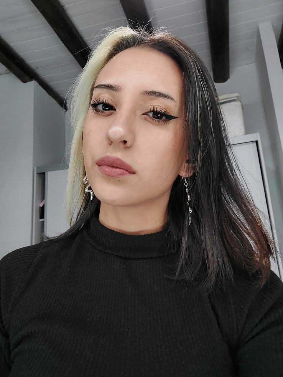 tapavol110's Cover Photo