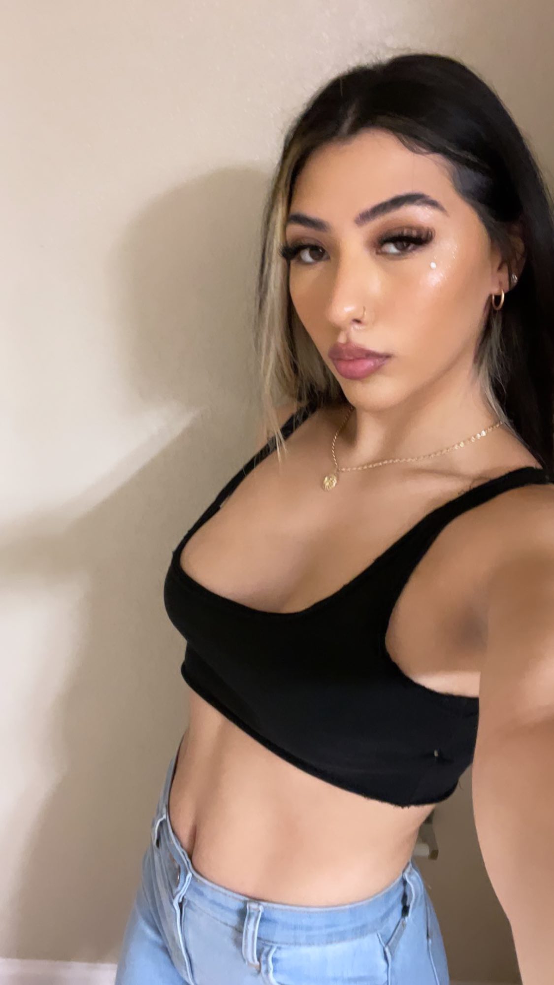 tawemi3621's Cover Photo